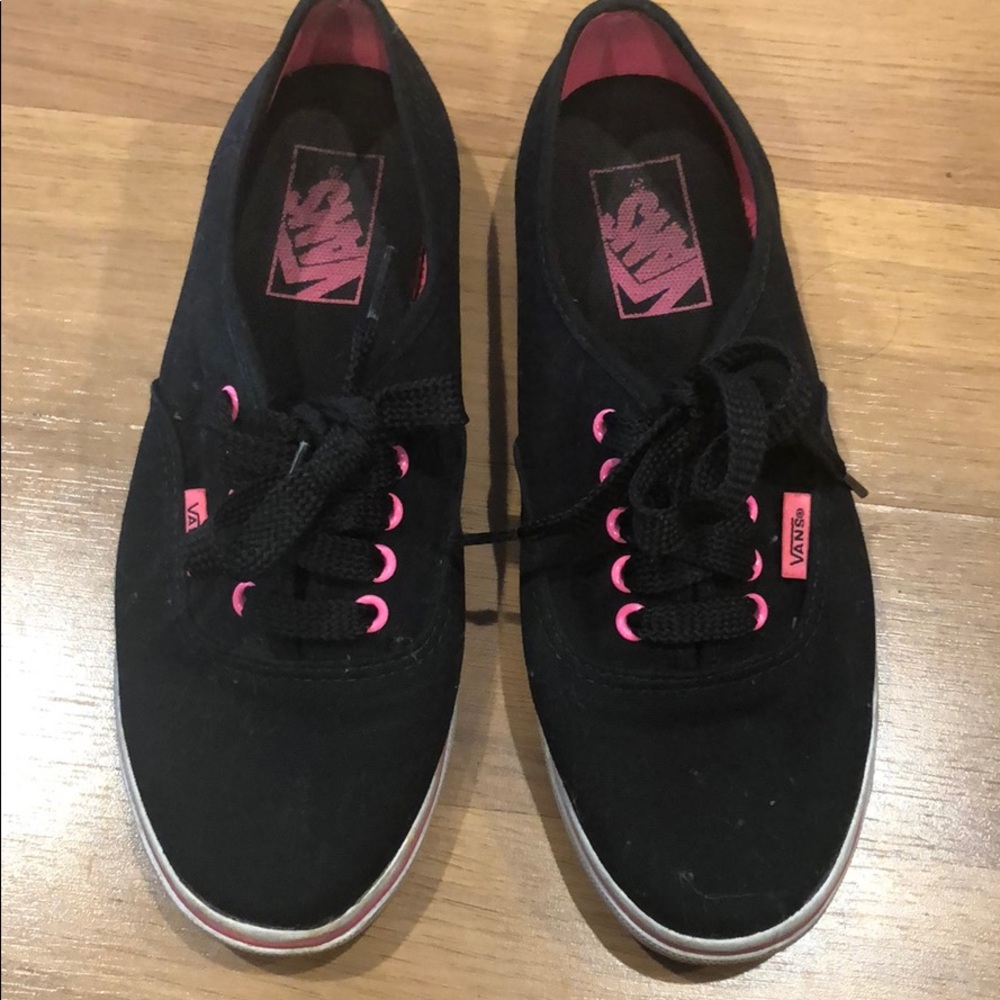 Women’s shoes